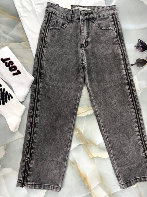 img_1960-2 img_1960-2